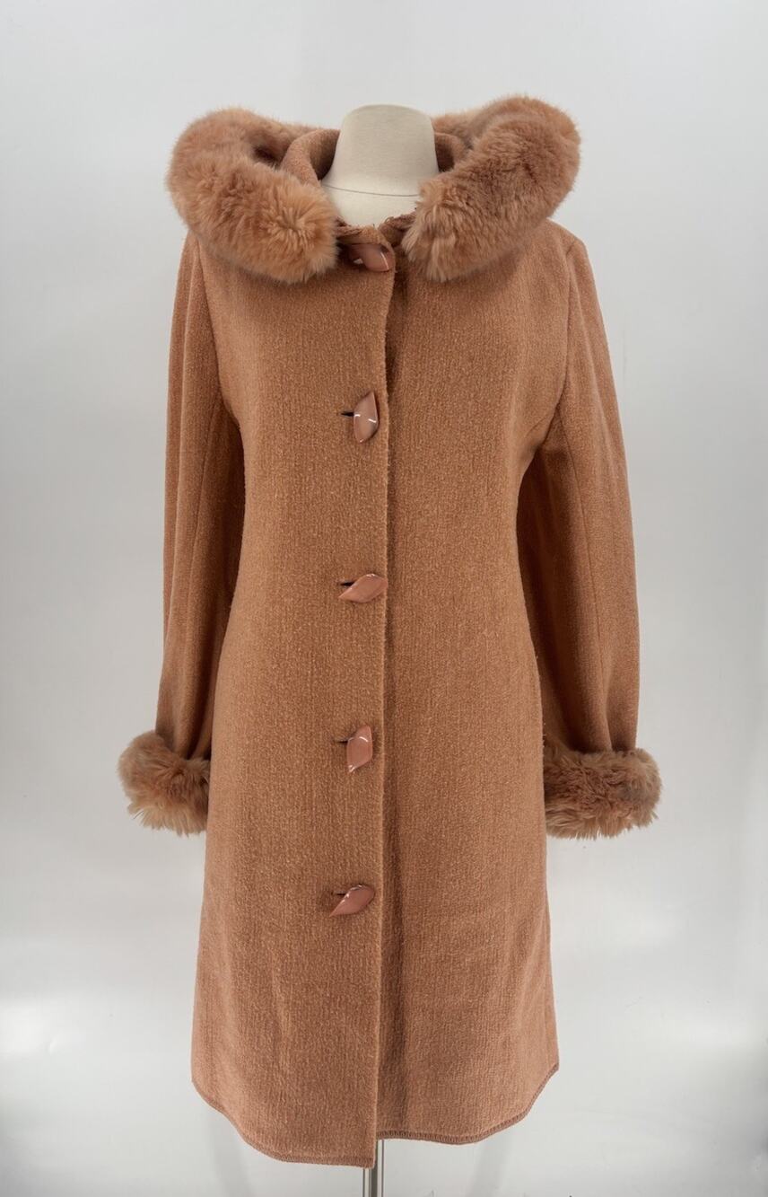 Vintage Linda Lundstrom La Parka Coat Womens Small Peach Knit Faux Fur Hooded